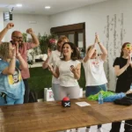 Bingo musical, actividad de team building de Bakea Eventos